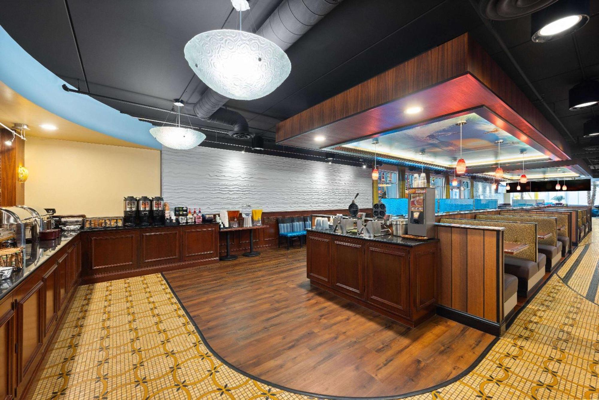 La Quinta Inn And Suites By Wyndham At Watiki Waterpark Rapid City Eksteriør bilde