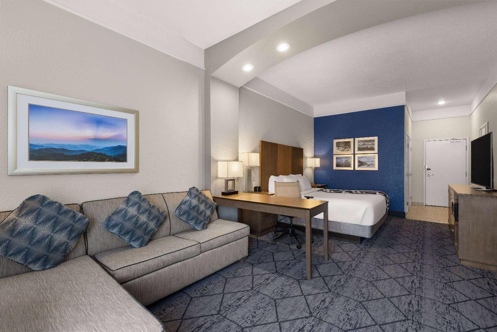 La Quinta Inn And Suites By Wyndham At Watiki Waterpark Rapid City Eksteriør bilde