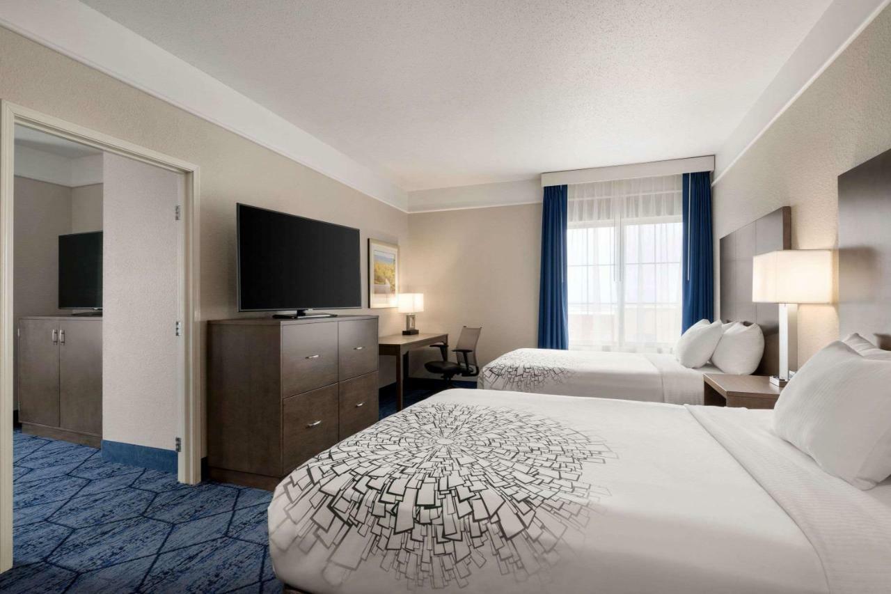 La Quinta Inn And Suites By Wyndham At Watiki Waterpark Rapid City Eksteriør bilde